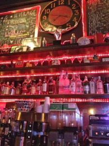 Die rote Bar im PIT; Foto: Marco