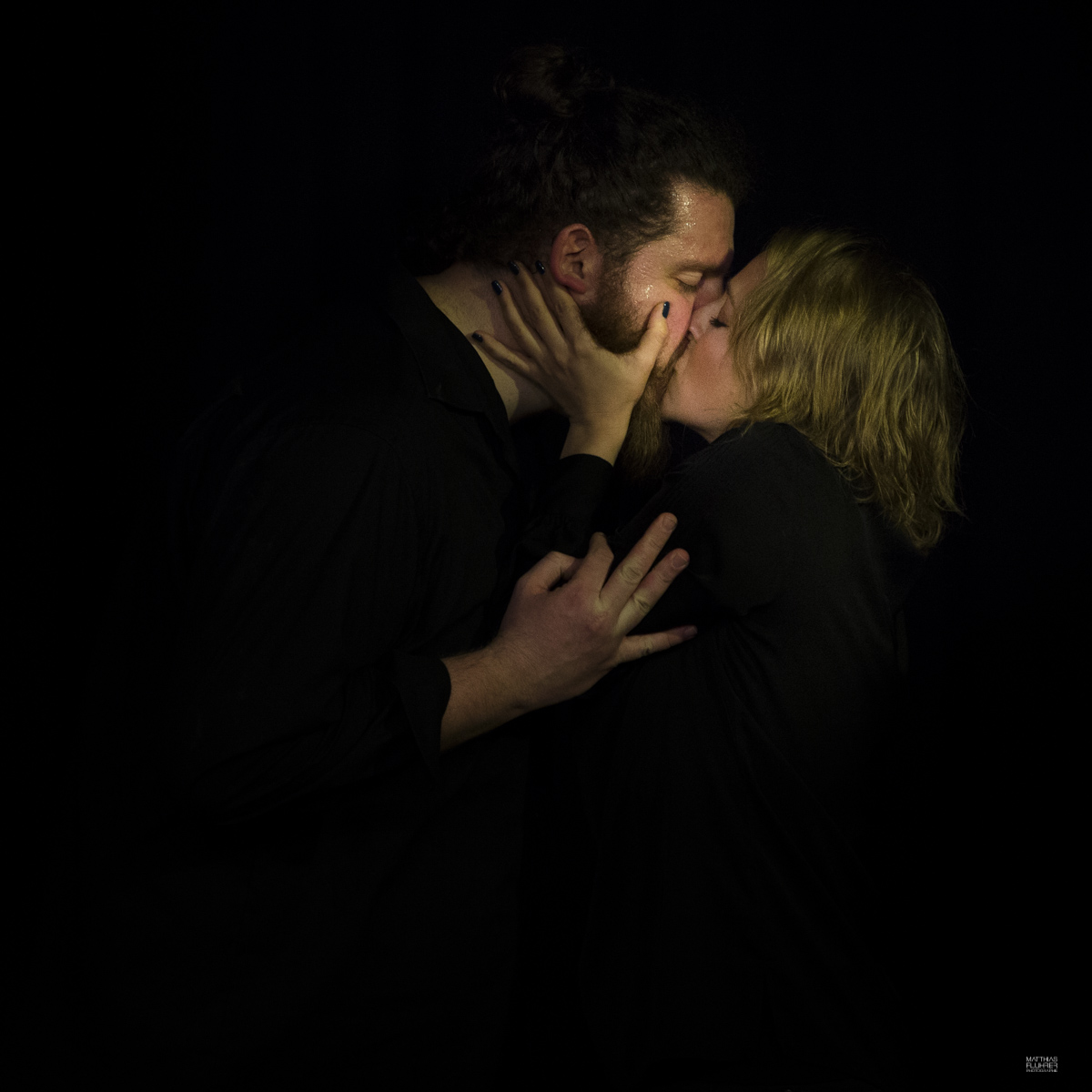 Our Lives: Milestones / Marta Borges beim ersten Kuss / Foto: Matthias Fluhrer